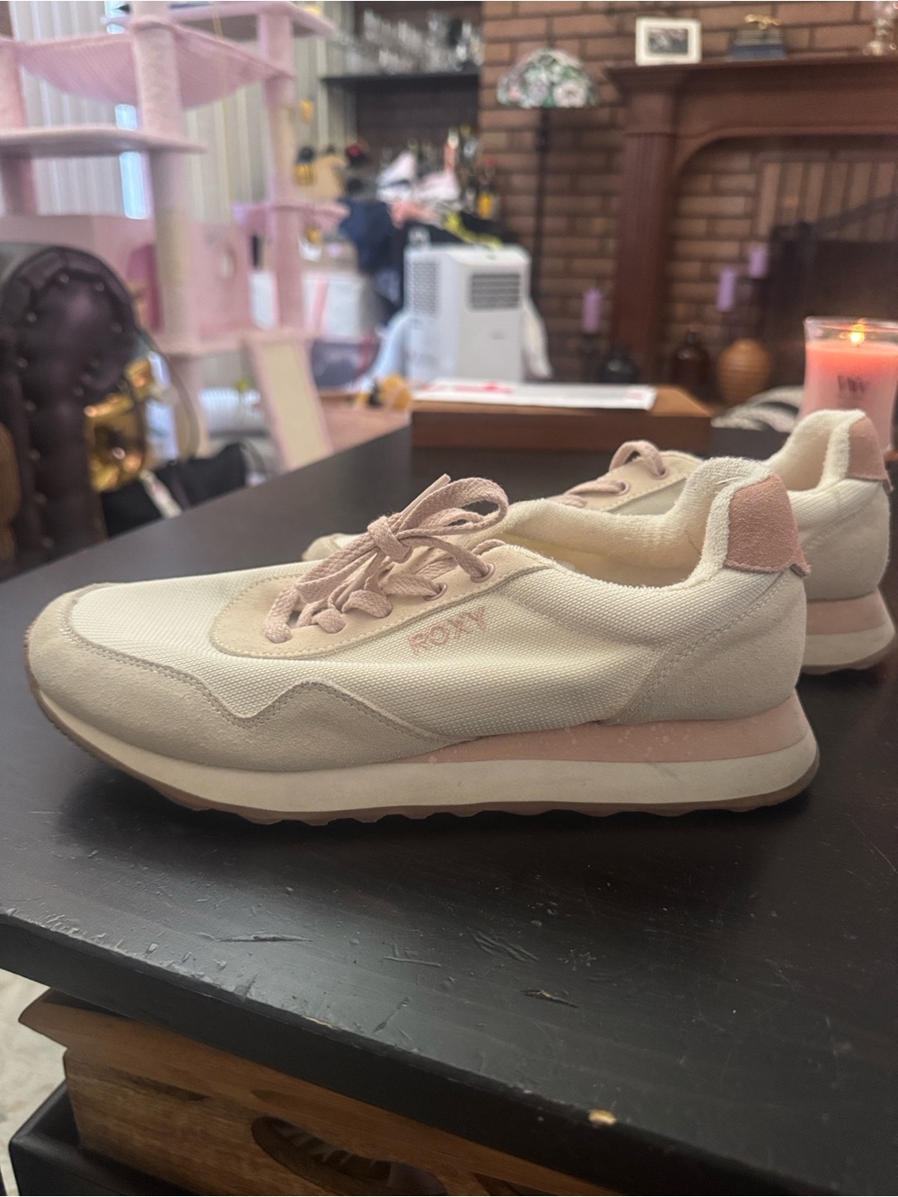 Roxy Women's Cream and Pink Athletic Sneakers